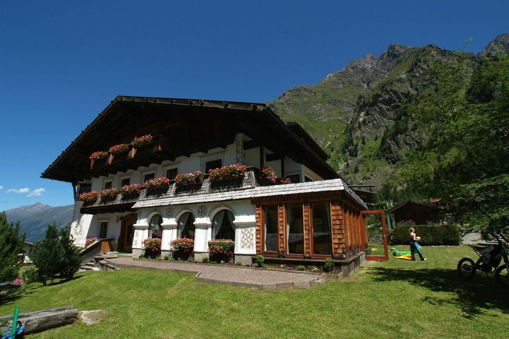 Landhaus Edelweiss Sankt Leonhard im Pitztal Extérieur photo