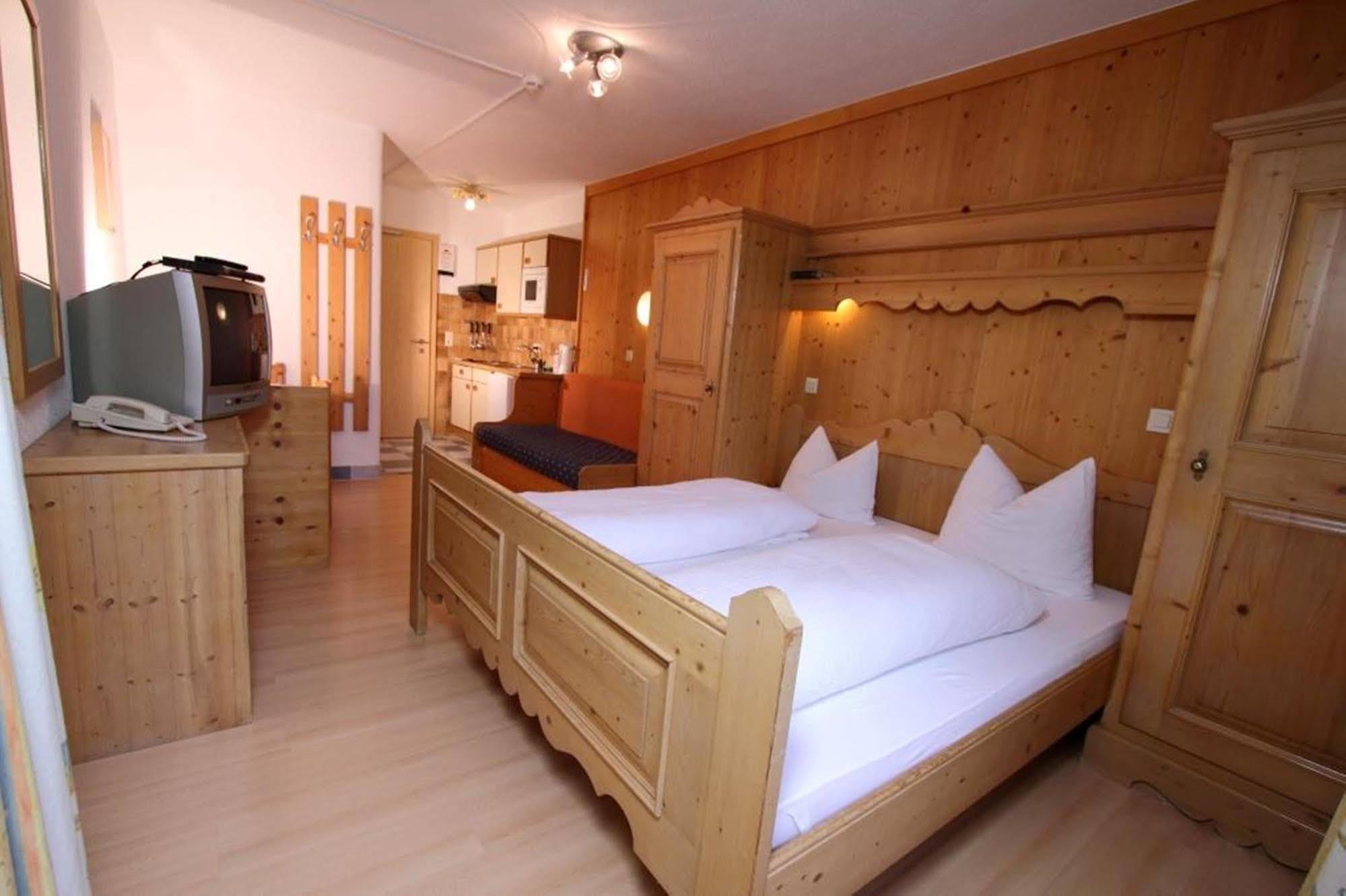 Landhaus Edelweiss Sankt Leonhard im Pitztal Extérieur photo